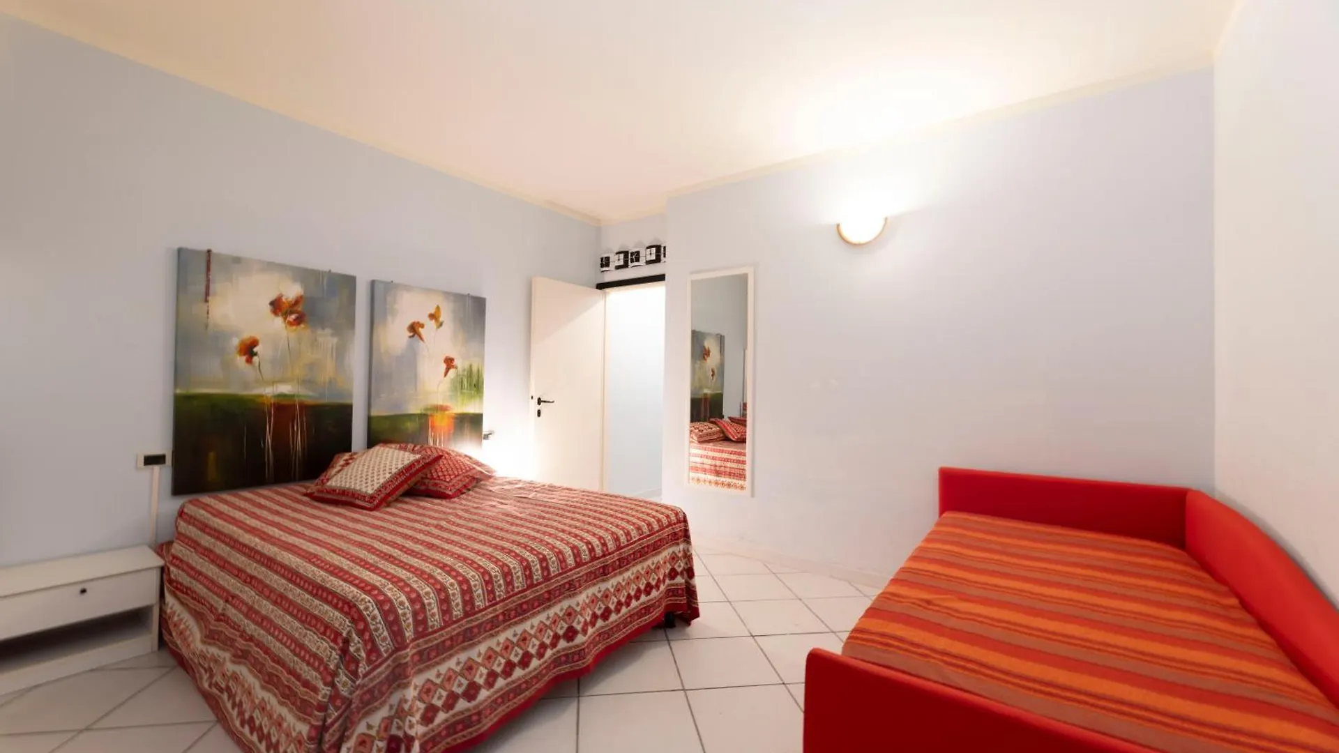 شقة Il Porto Bilocale 11 Con Piscina - Goelba بورتو أتْسورّو 0*,  إيطاليا