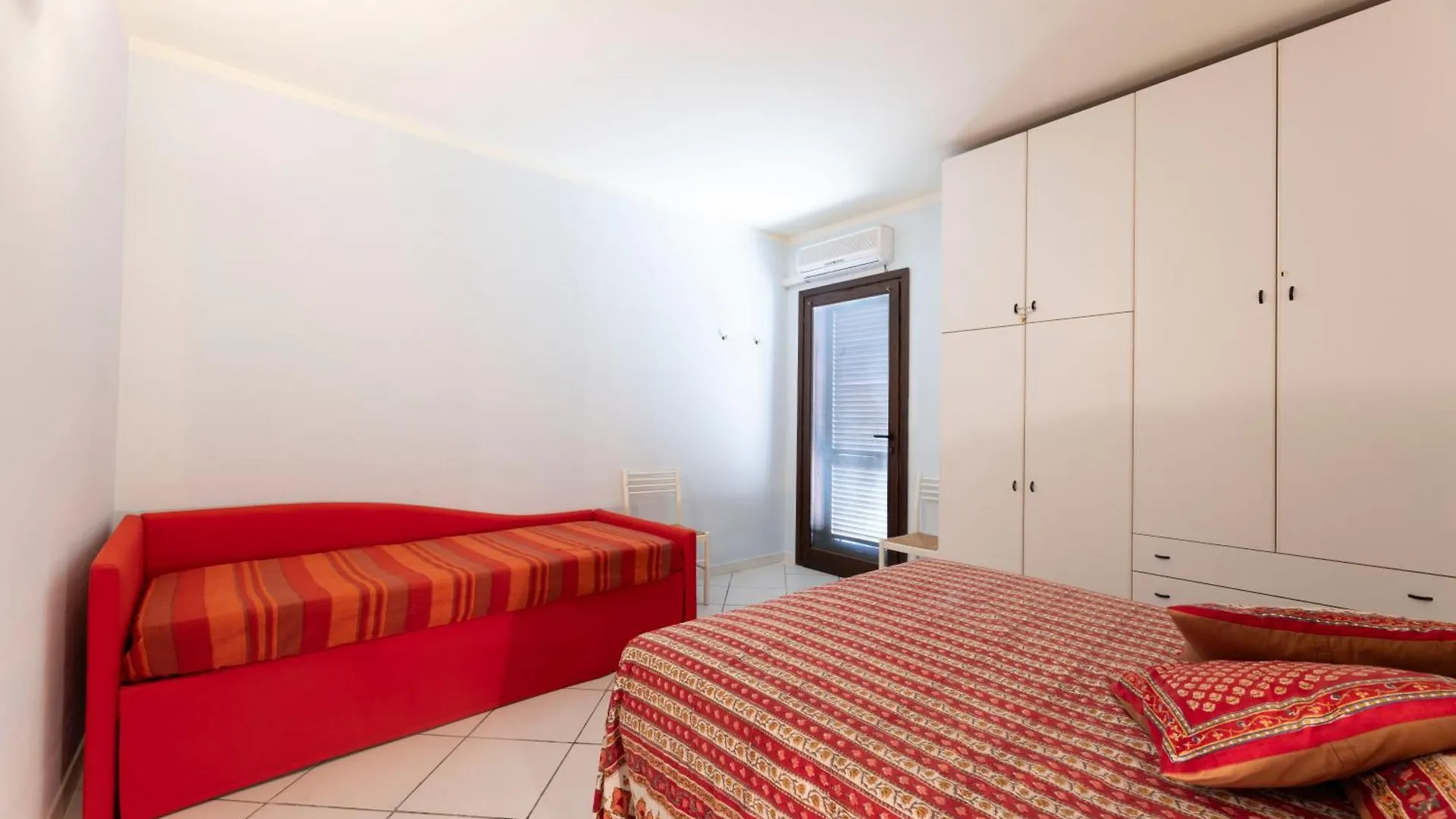 شقة Il Porto Bilocale 11 Con Piscina - Goelba بورتو أتْسورّو
